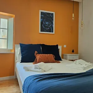 Blue Essence - Apartment