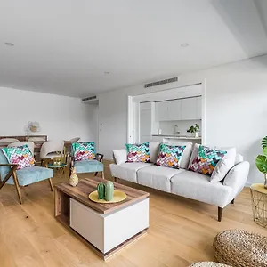 Guestready - Majestic Riverside Terrace In Apartment